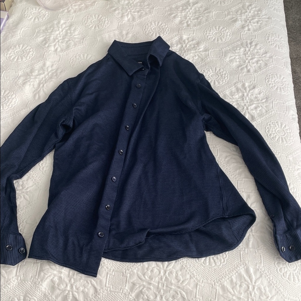 Giorgio Armani Men’s Dark Blue Patterned Shirt